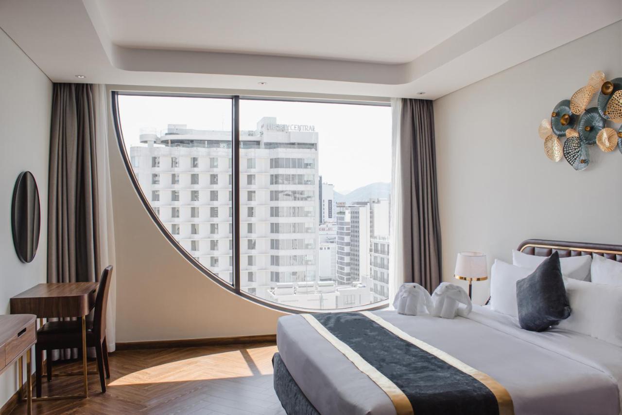 Grand Tourane Nha Trang Hotel Buitenkant foto