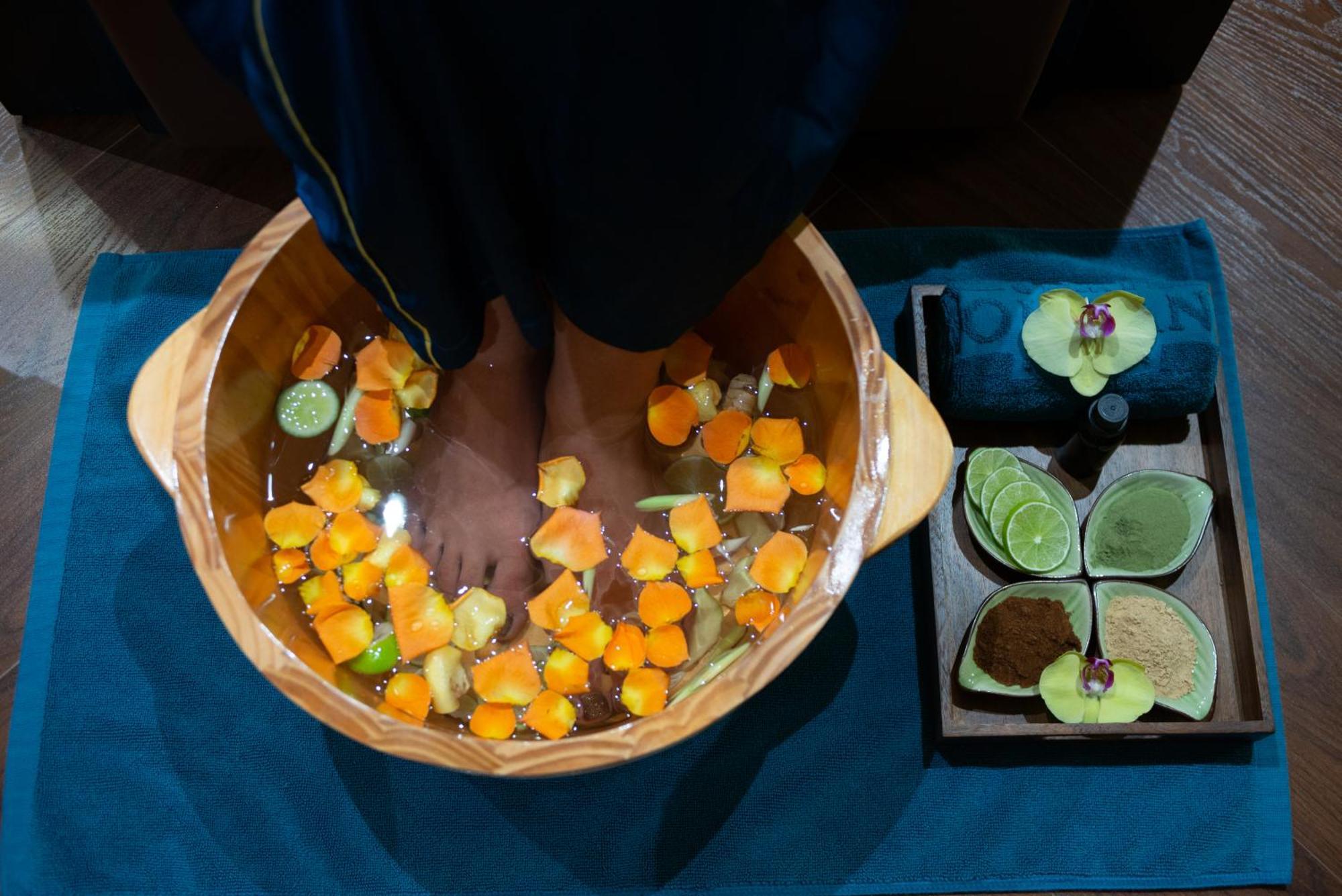 Grand Tourane Nha Trang Hotel Buitenkant foto