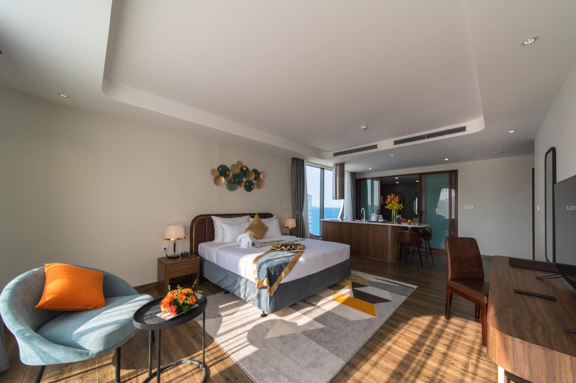 Grand Tourane Nha Trang Hotel Buitenkant foto