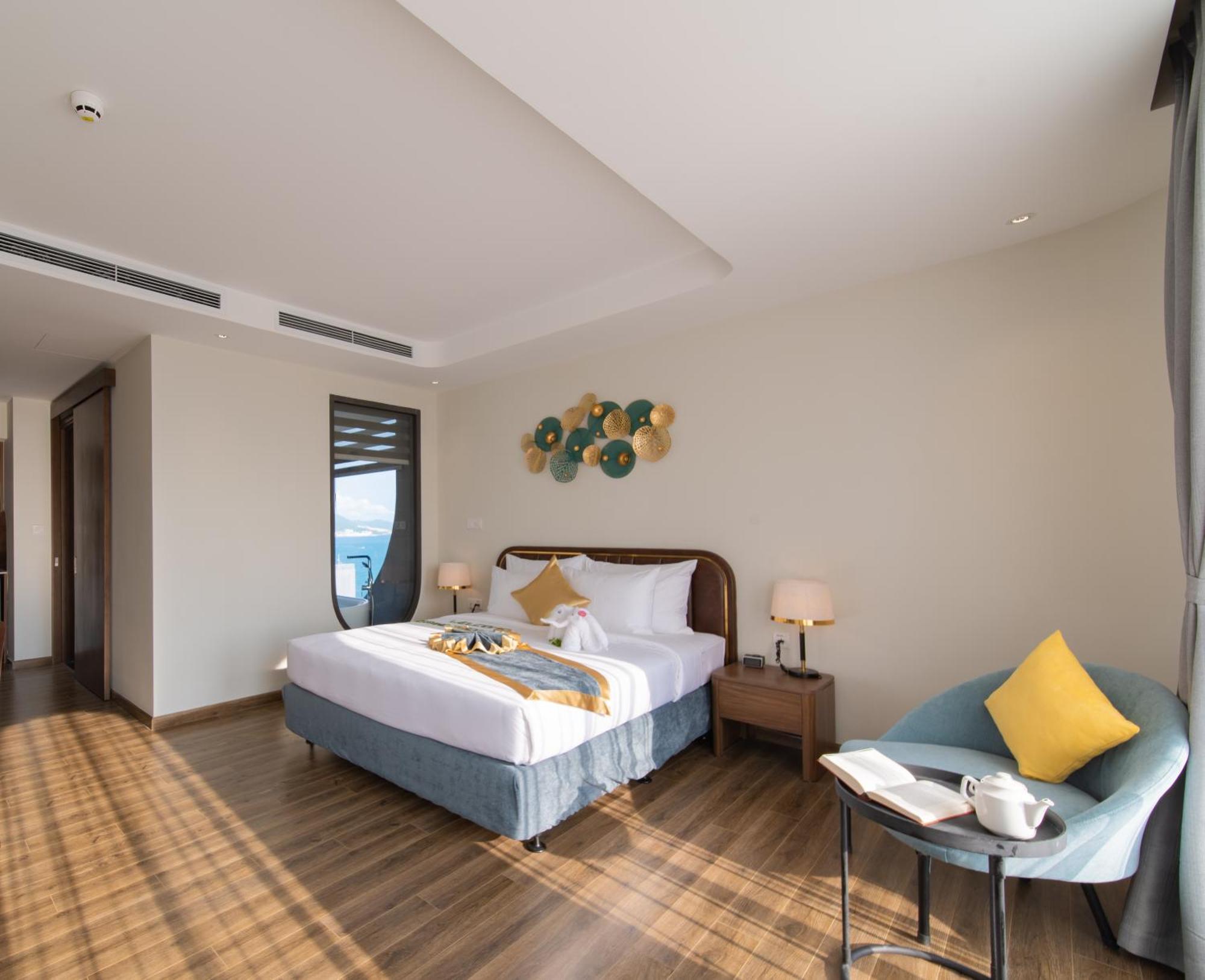 Grand Tourane Nha Trang Hotel Buitenkant foto